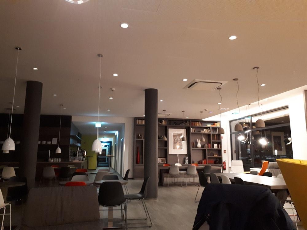 Campanile Leipzig Halle Airport Schkeuditz Ngoại thất bức ảnh